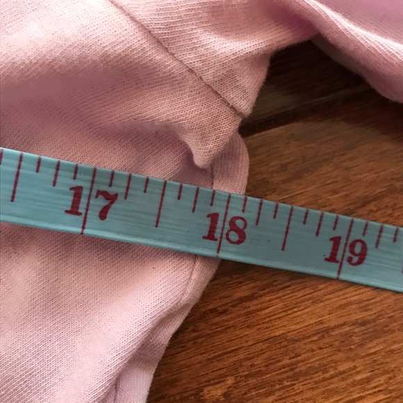 Draped: violet top with 3/4 sleeves - Picture 3 of 7